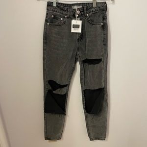 NWT black ripped jeans